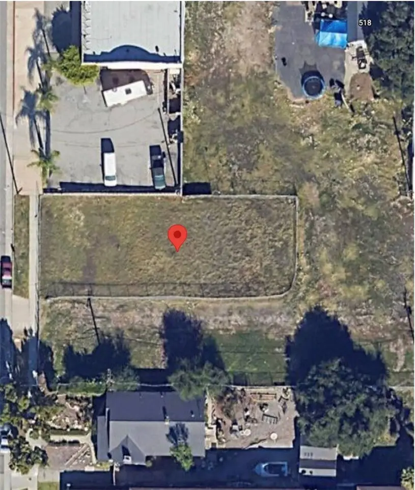 628 Pasadena, Azusa, CA 91702 - #1