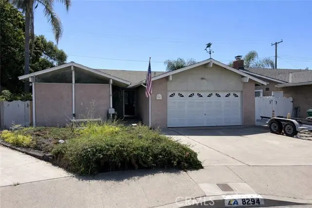 8294 Carburton, Long Beach, CA 90808 - #1