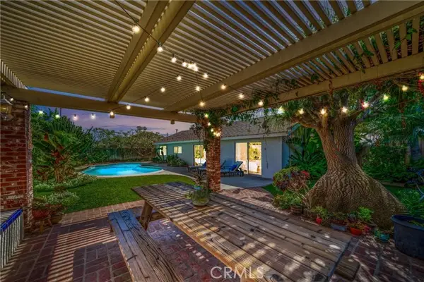 3140 Coolidge Avenue, Costa Mesa, CA 92626