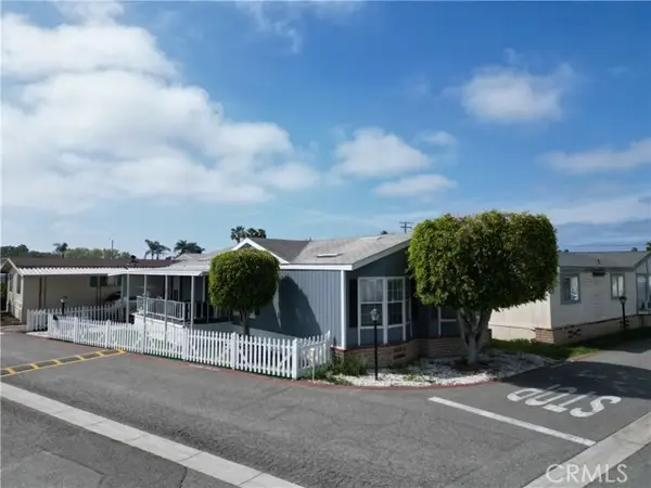 6301 Warner Avenue  #88, Huntington Beach, CA 92647