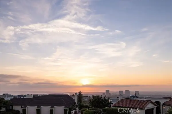 4 Narbonne, Newport Beach, CA 92660