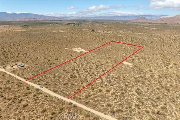 0 Champagne Avenue, Mojave, CA 93501