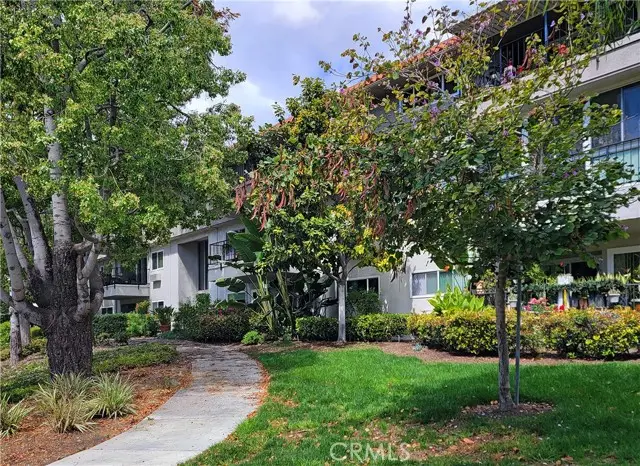 2369 Via Mariposa E.  #1-D, Laguna Woods, CA 92637 - #2
