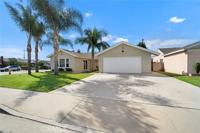 8272 Guilders Drive, Huntington Beach, CA 92647 - #2