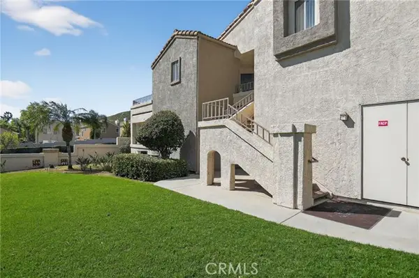 1000 Vista Del Cerro Drive  #202, Corona, CA 92879