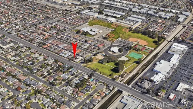 16722 Goldenwest Street, Huntington Beach, CA 92647 - #2