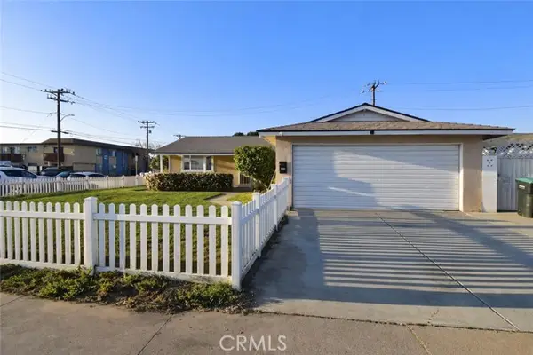 7251 Middlesex Dr, Stanton, CA 90680