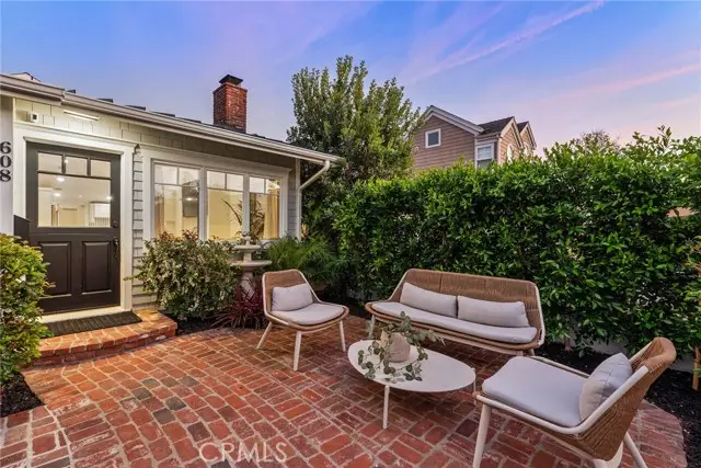 608 Jasmine Avenue, Corona Del Mar, CA 92625 - #2