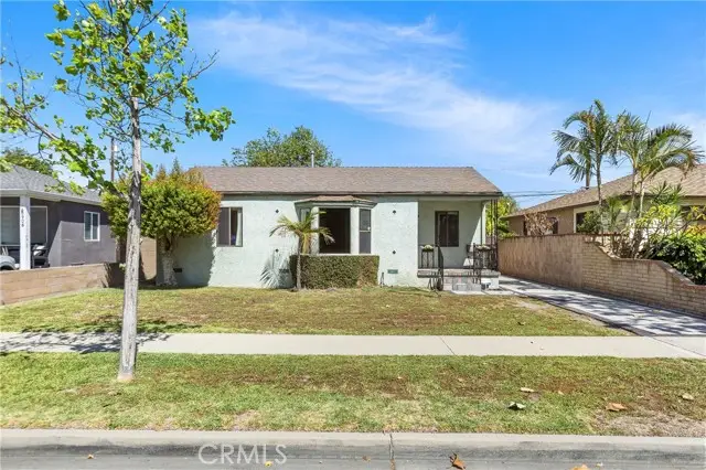5902 Blackthorne, Lakewood, CA 90712 - #1