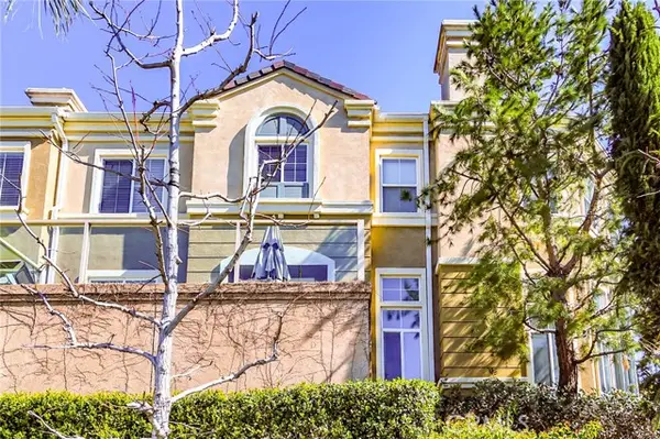 3415 Main Street  #D, Santa Ana, CA 92707