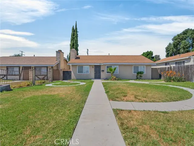 8217 Laurel Canyon Boulevard, North Hollywood, CA 91605 - #2