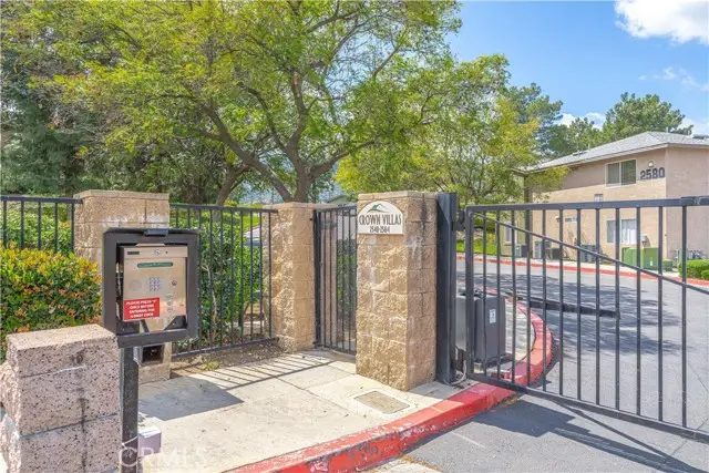 2552 Avenida Del Vista  #204, Corona, CA 92882 - #3