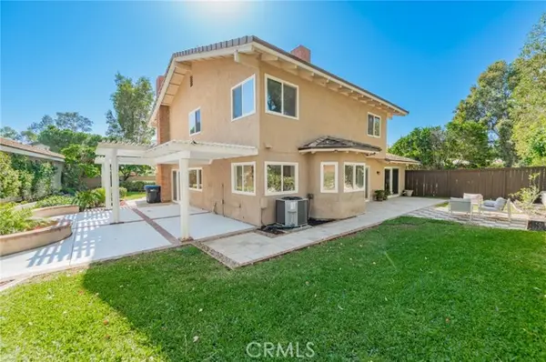 15 Rippling Stream, Irvine, CA 92603