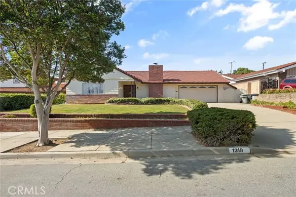 1319 Las Lomas, Brea, CA 92821