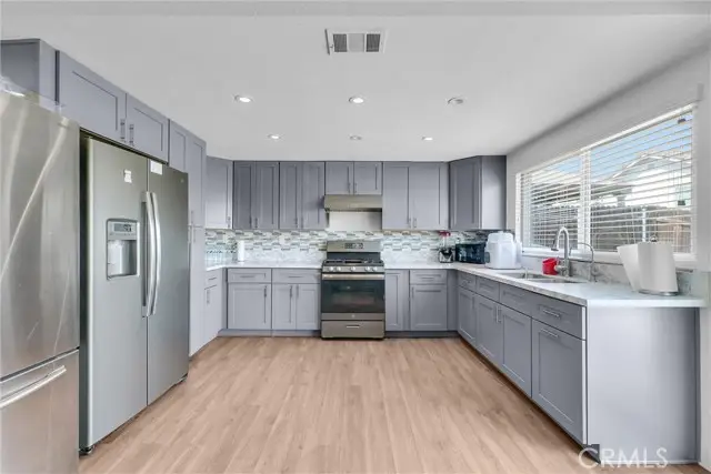 2111 Whitestone Drive, Riverside, CA 92506 - #1