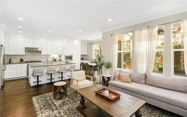 231 Rodeo, Irvine, CA 92602 - #2