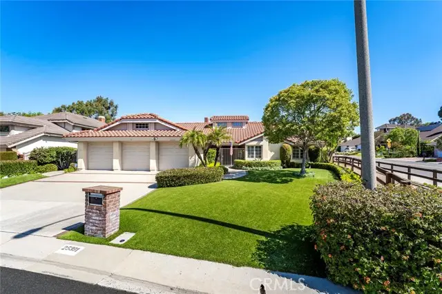 25391 Stageline, Laguna Hills, CA 92653 - #1