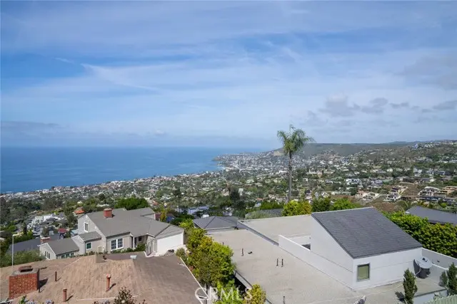 1375 La Mirada, Laguna Beach, CA 92651 - #2