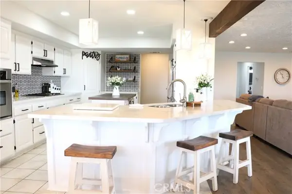 16324 Crown Valley, Apple Valley, CA 92307