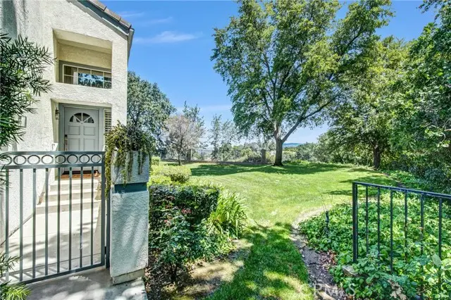 24604 Brighton, Valencia, CA 91355 - #2