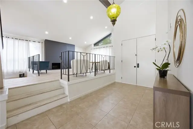 10414 Andora Avenue, Chatsworth, CA 91311 - #2