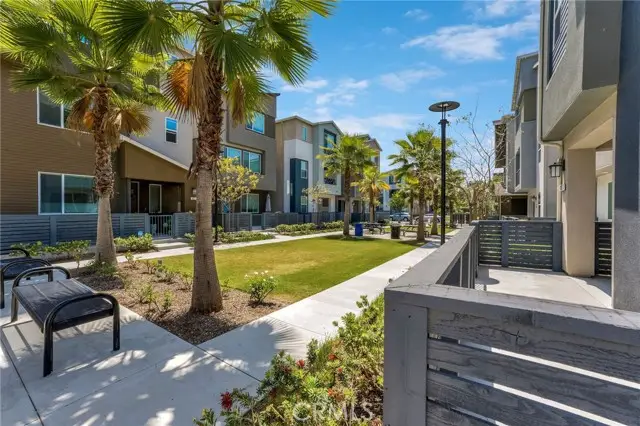 925 3rd, Santa Ana, CA 92701 - #2