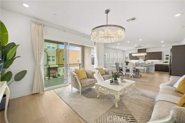 203 Abacus, Irvine, CA 92618