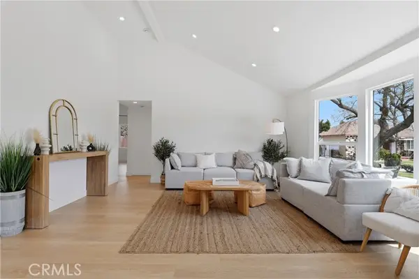 1100 124th, Los Angeles, CA 90059