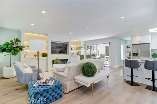 2305 Via Puerta, Laguna Woods, CA 92637 - #3