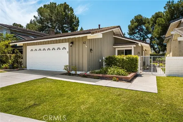12 Blackswan, Irvine, CA 92604