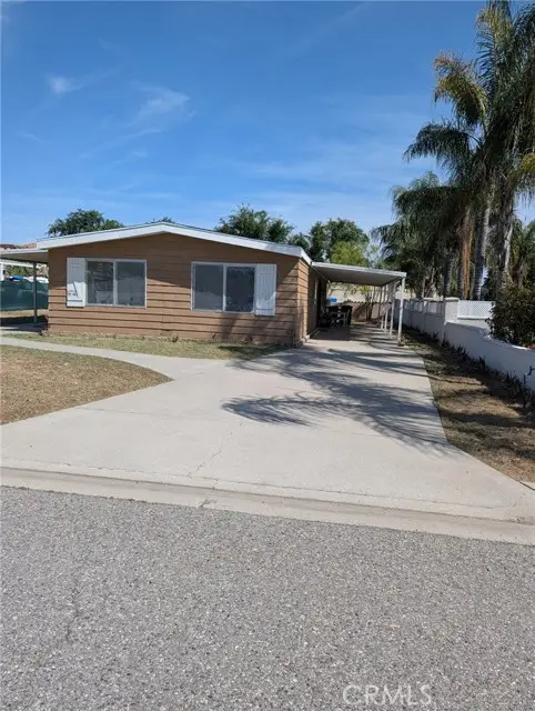 26050 San Quintin, Menifee, CA 92584