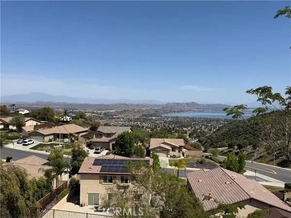 29454 Falling Leaf Drive, Lake Elsinore, CA 92530