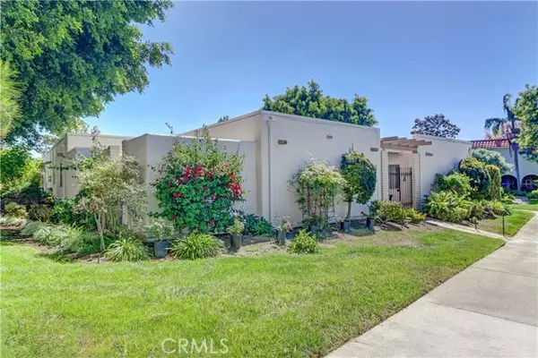 2306 Via Puerta  #A, Laguna Woods, CA 92637