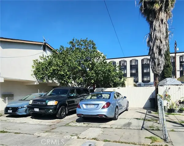 1230 Saint Marys Court, Long Beach, CA 90813