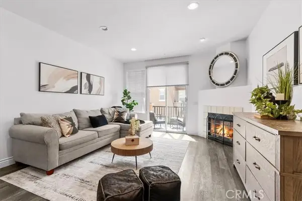 4 Harvest Point, Aliso Viejo, CA 92656