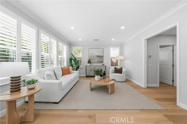 192 Crescent Moon, Irvine, CA 92602 - #3