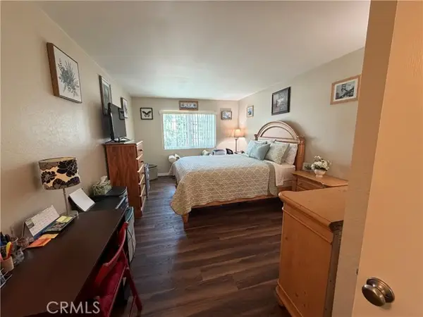 2599 Walnut  #205, Signal Hill, CA 90755