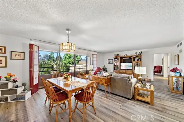 24055 Paseo Del Lago  #355, Laguna Woods, CA 92637