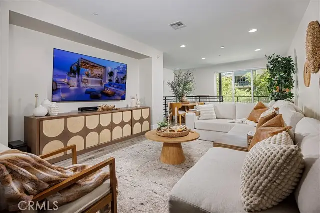 108 Rockefeller, Irvine, CA 92612 - #1