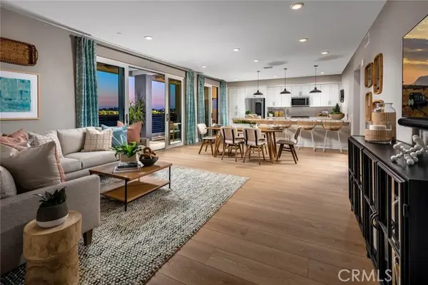 16175 Dawn  #207, Tustin, CA 92782