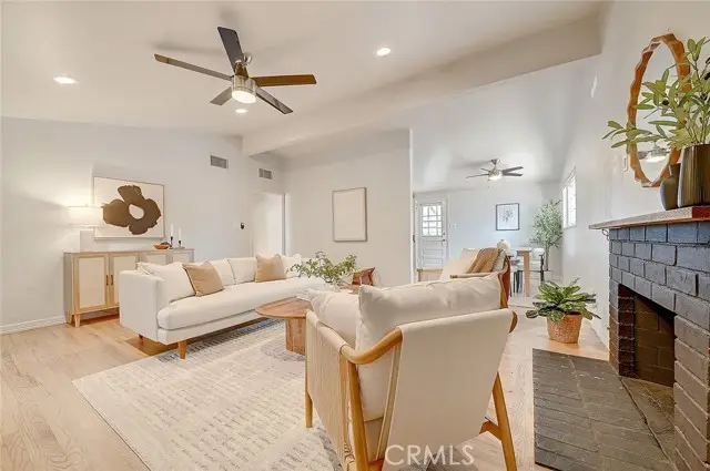 2044 Spruce Avenue, Orange, CA 92868 - #2