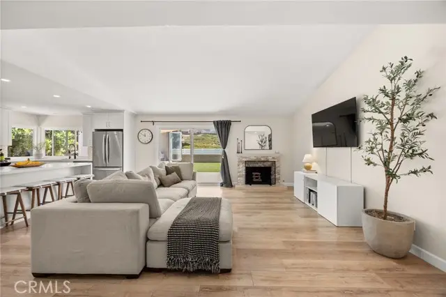 28962 De La Luna, Mission Viejo, CA 92692 - #1