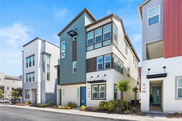 107 Tenor, Irvine, CA 92618
