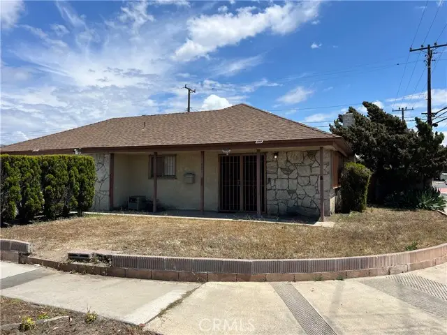 901 Mountain View, Santa Ana, CA 92703 - #2