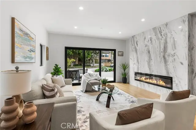 424 20th, Huntington Beach, CA 92648 - #3