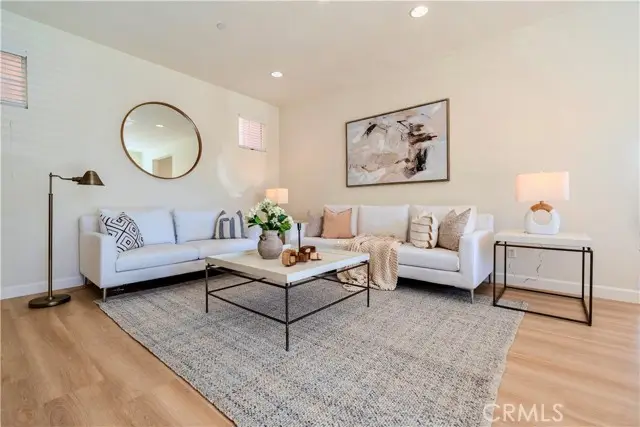 5934 Ginger Dr, Corona, CA 92880 - #3