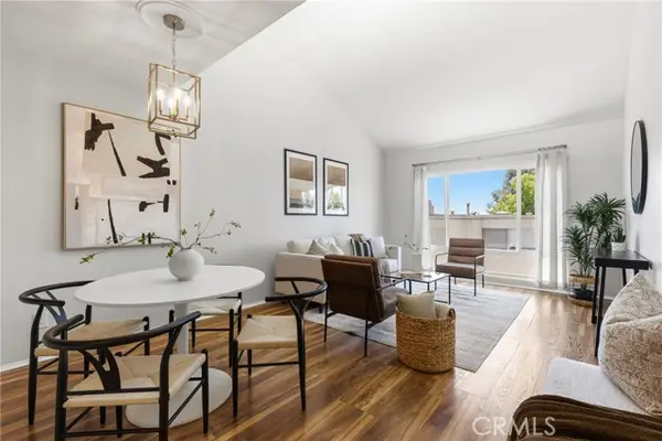 8034 Linda Vista  #2Q, San Diego, CA 92111