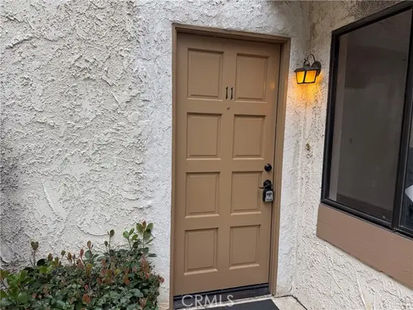 950 Lambert  #11, La Habra, CA 90631