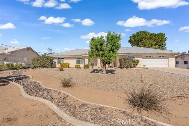 7592 Victor Ave, Hesperia, CA 92345 - #2