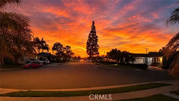 16842 Lucia, Huntington Beach, CA 92647